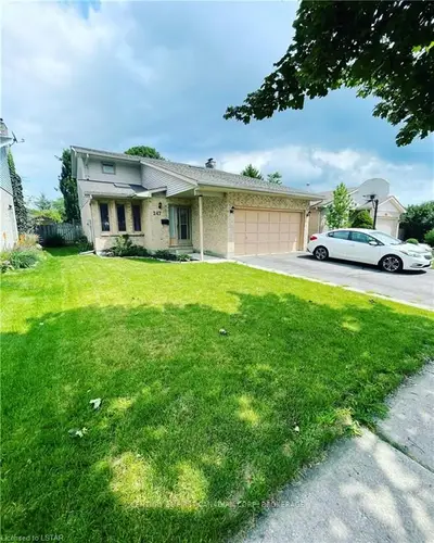 247 CONWAY Drive, London South, ON N6E 3J5