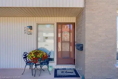 783 BERKSHIRE Lane, London South, ON N6J 3S5