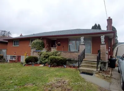 316 WEDGEWOOD Drive, London East, ON N5Y 2G6
