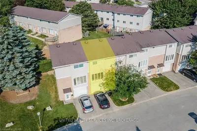 320 WESTMINSTER Avenue 118, London South, ON N6C 5H5