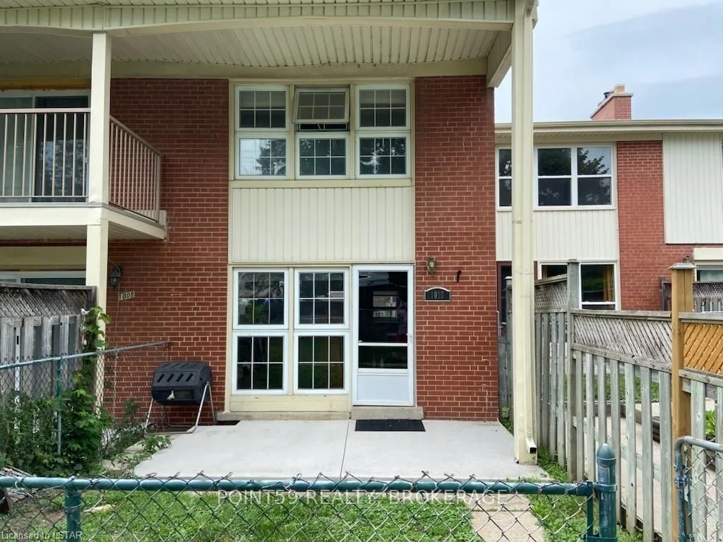 1010 KIPPS Lane 11, London East, ON N5Y 4S5