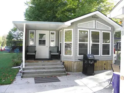 9338 West Ipperwash Road Jj-23, Lambton Shores, On N0n 1j0