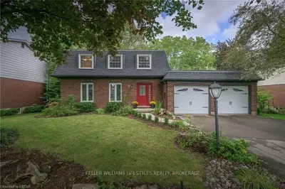 49 Friars Way, London North, On N6g 2b1