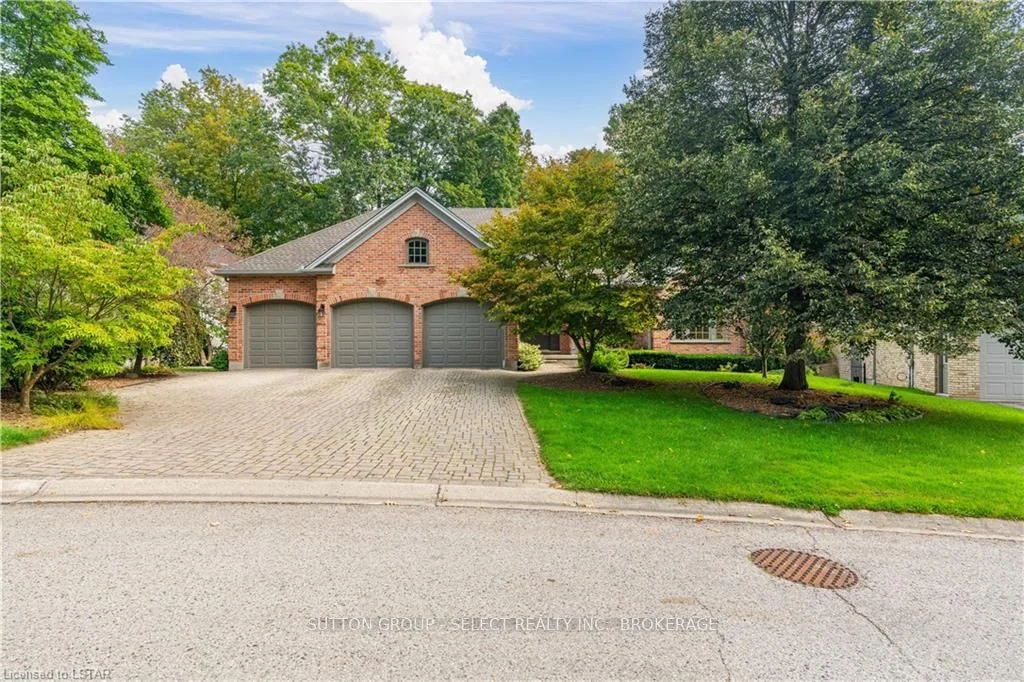 72 Birchmount Walk, London South, On N6k 4k5