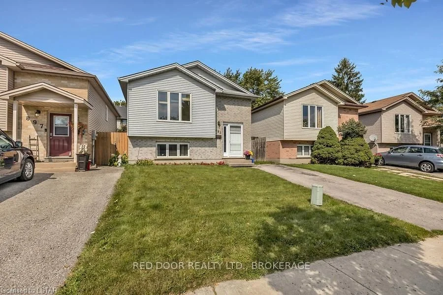 893 Lawson Road, London North, On N6g 4x4