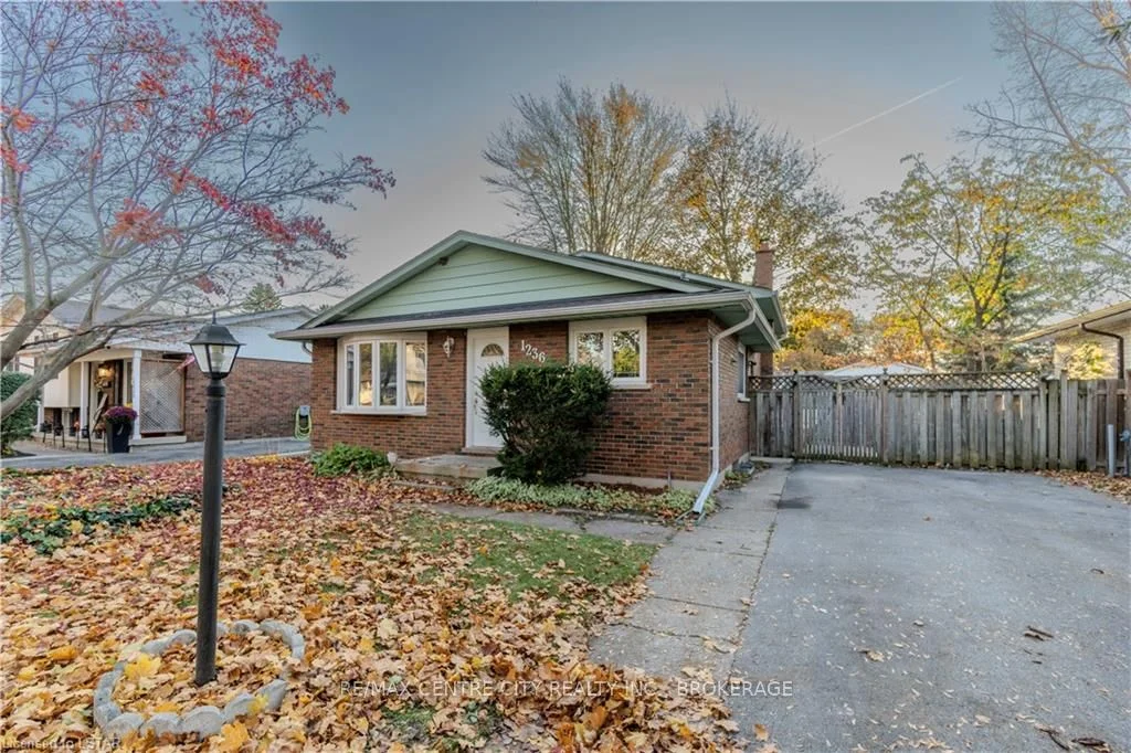 1236 Victoria Drive, London East, On N5y 4e4