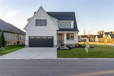 732 Regent Street, Strathroy-caradoc, On N0l 1w0