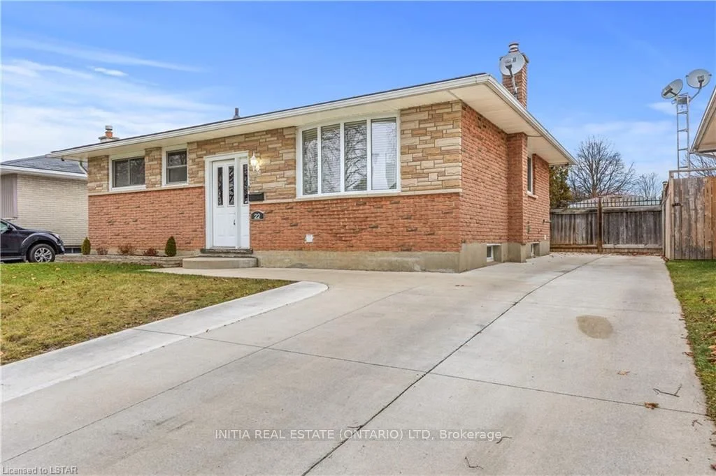 22 Archer Crescent, London South, On N6e 2a5