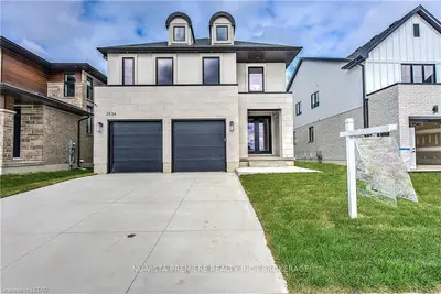 2534 Buroak Drive, London North, On N6g 3x7