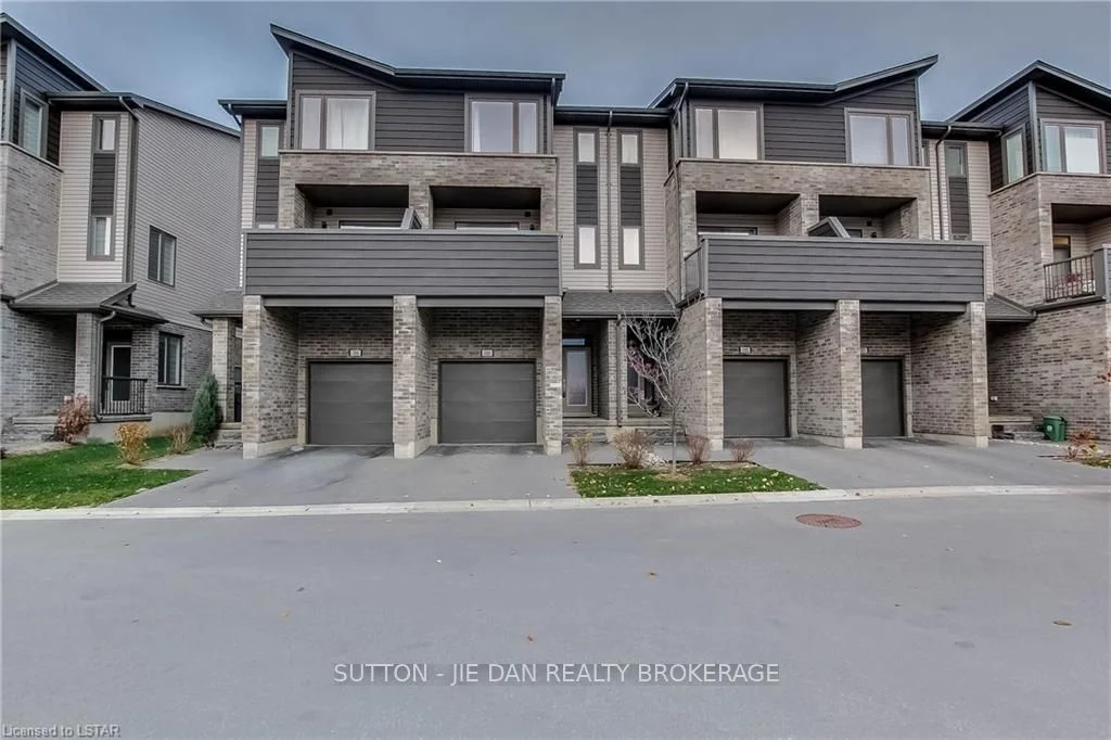 1960 Dalmagarry Road 188, London North, On N6g 0t8