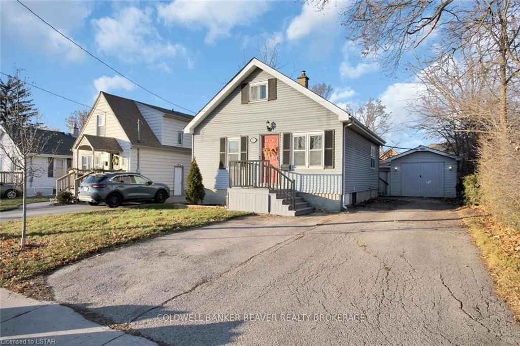12 Langarth Street W, London South, On N6j 1n7