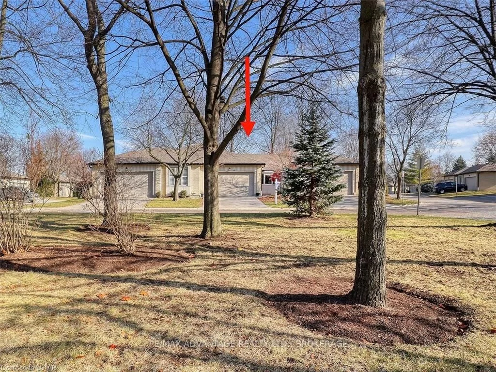 93 Pine Valley Gate 46, London South, On N6j 4l4