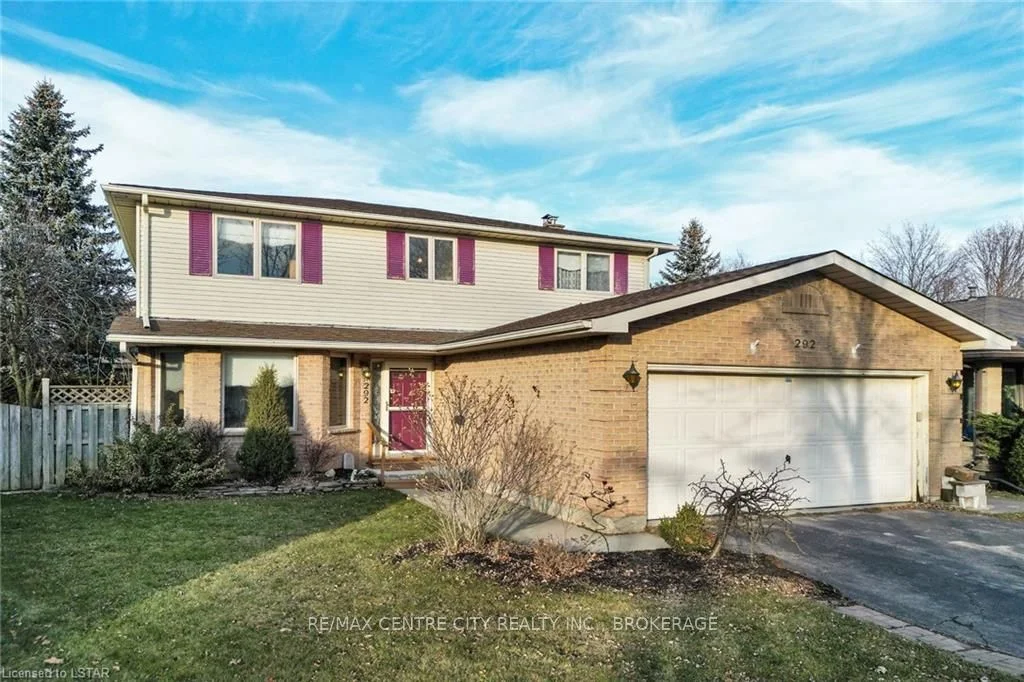 292 BLUE FOREST Place, London North, ON N6G 4H7