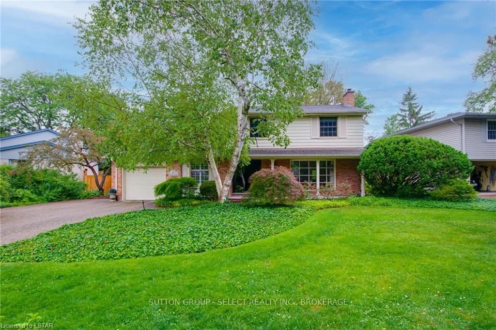 6 Normandy Gardens, London North, On N6h 4a9