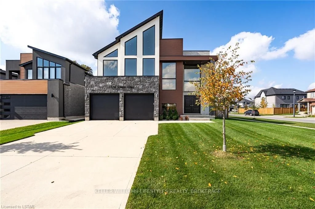 1876 DEWAR Place, London North, ON N6G 0L4