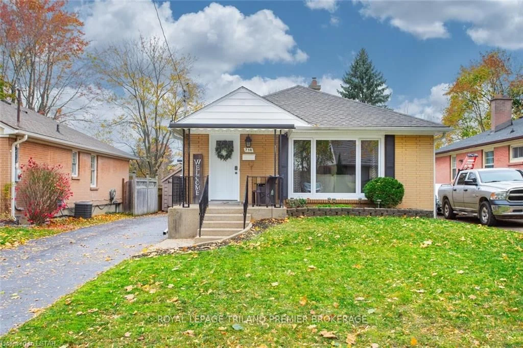 716 Strathmeyer Street, London East, On N5y 3z6