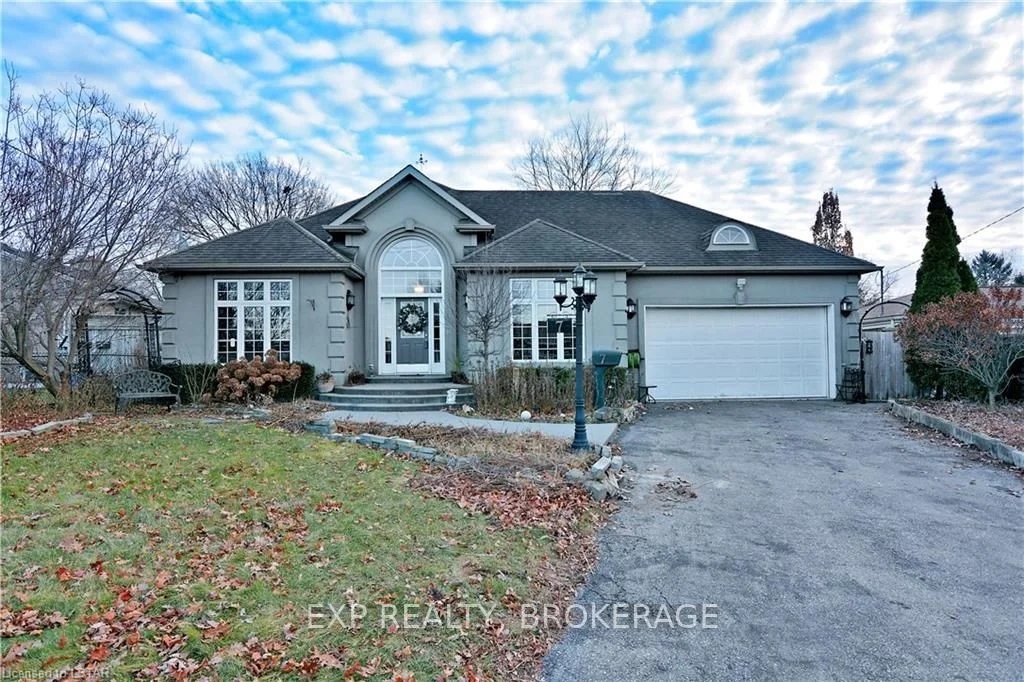 7 Dengate Crescent, London East, On N5w 1v7