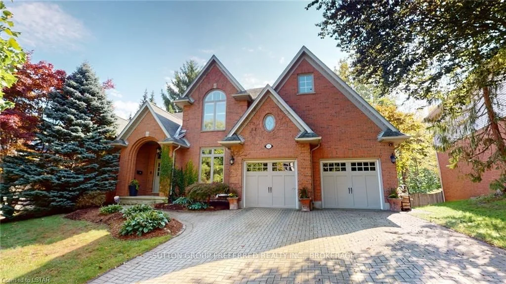 10 Chestnut Hill, London South, On N6k 4j3