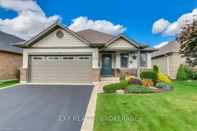 30 Hogarth Drive, Tillsonburg, On N4g 0c2