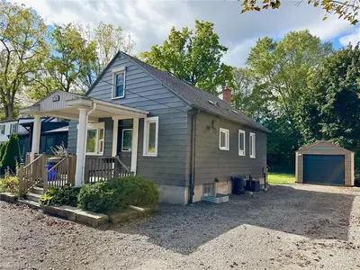 70 WOODWARD Avenue, London North, ON N6H 2G8