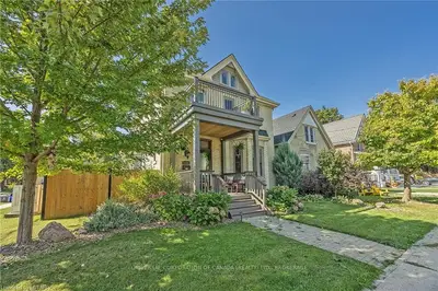 111 Marley Place, London South, On N6c 3t4