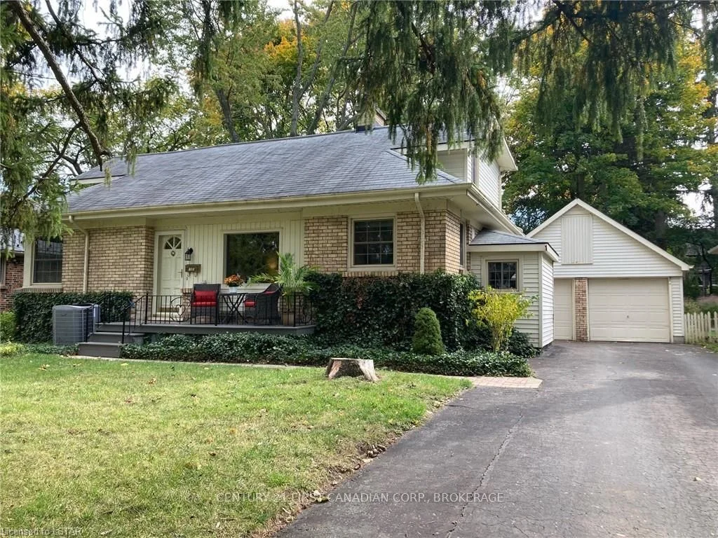 105 Iroquois Avenue, London South, On N6c 2k7