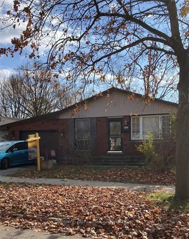 130 Nicholas Crescent, London South, On N6e 2e9