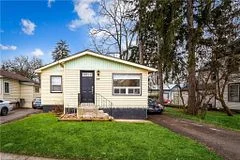 22 SAUNBY Street, London North, ON N6G 1A3