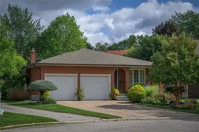 164 Chesham Place, London North, On N6g 3t7