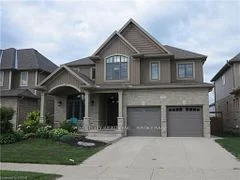 1939 Ballymote Avenue, London North, On N5x 0j6