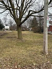 1042 Dearness Drive, London South, On N6e 1n7