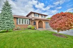 52 GLEN PARK Court, Welland, ON L3C 6J8