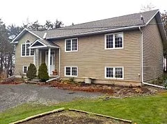 7 Sidney Shores Lane, Prince Edward County, ON K0K 2T0