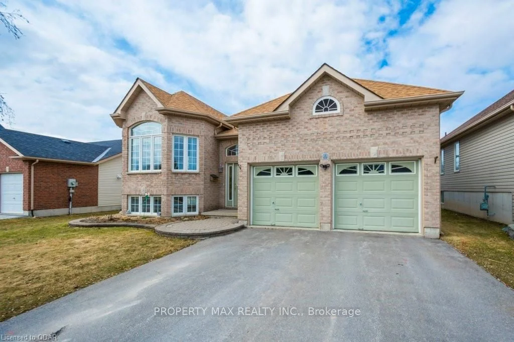 32 Heartwood Drive, Belleville, On K8p 5l9