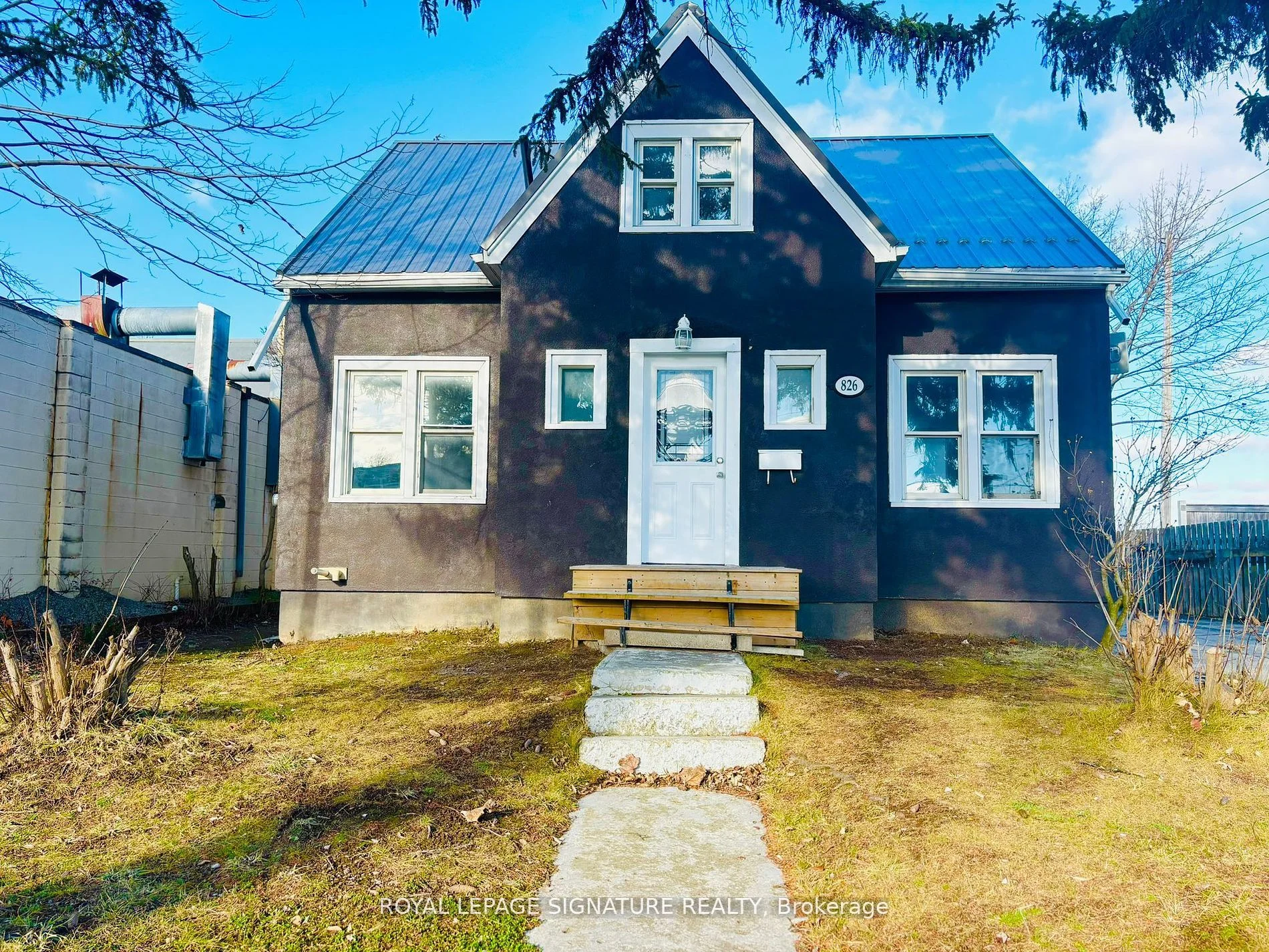 826 EAST MAIN Street, Welland, ON L3B 3Y9