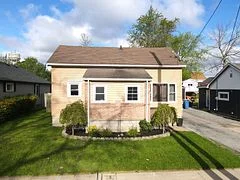 214 High Street, Fort Erie, On L2a 3r3