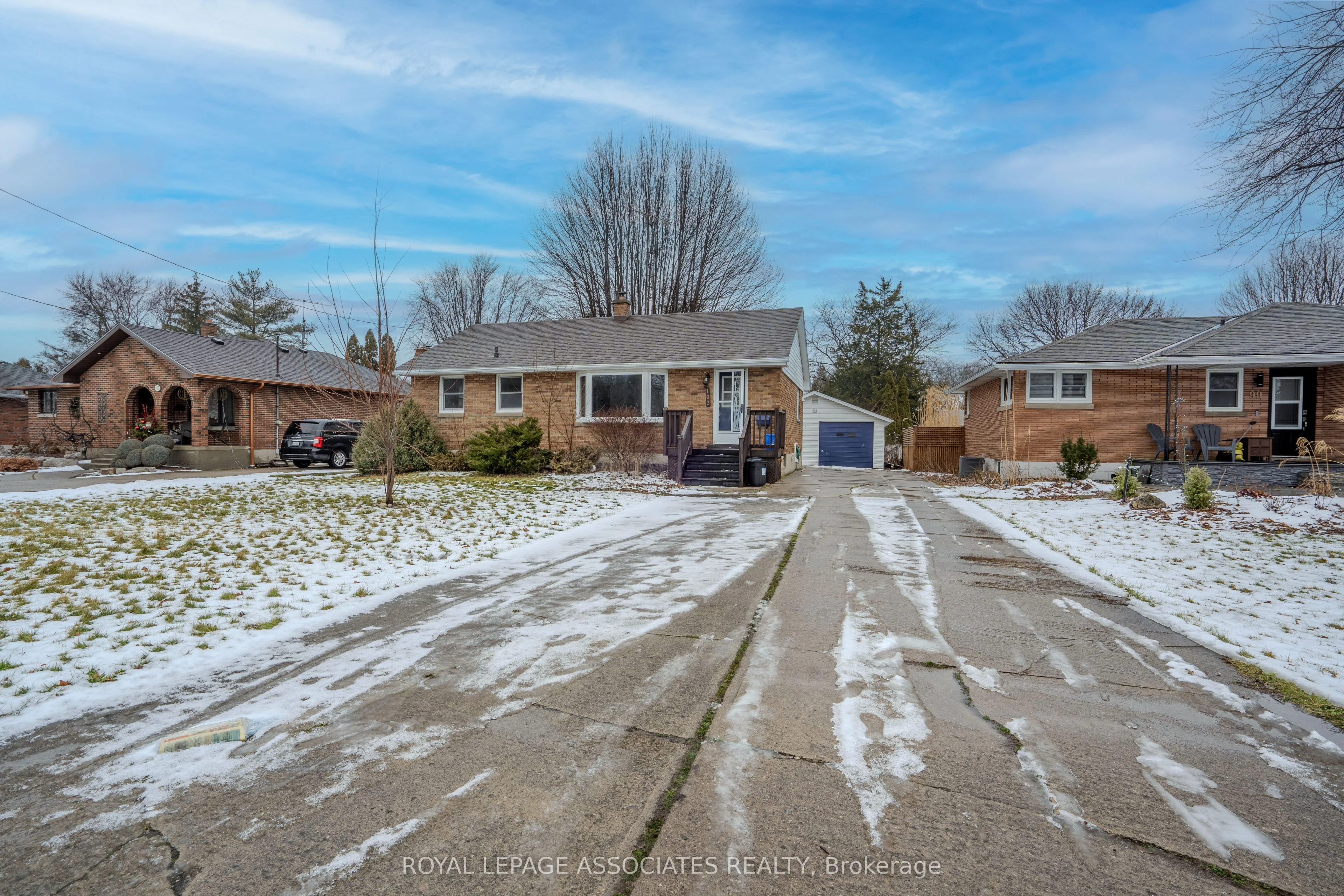 103 Churchill Street Unit A, Chatham-kent, On N7l 3t4