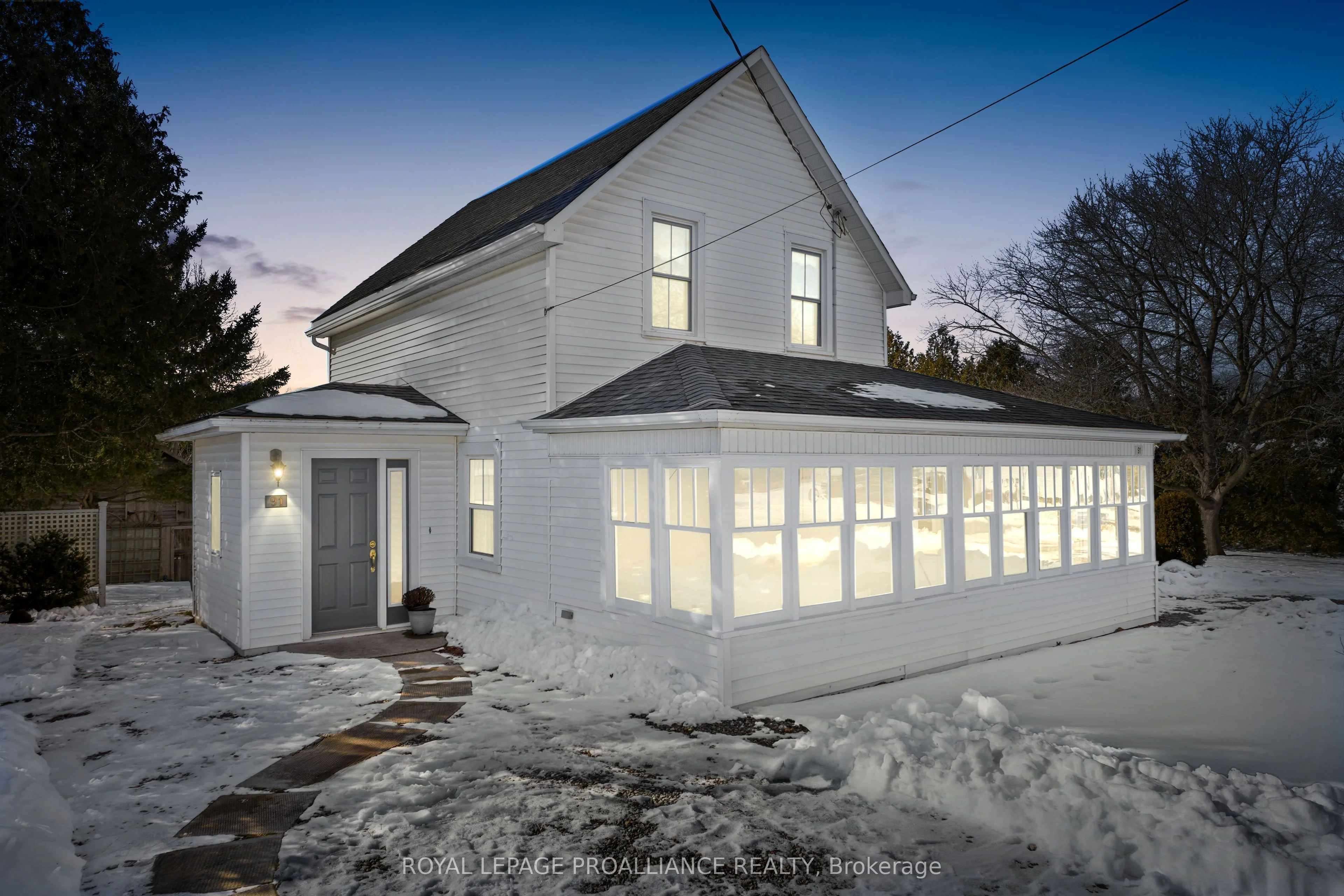 91 Bridge Street N, Trent Hills, On K0l 1y0
