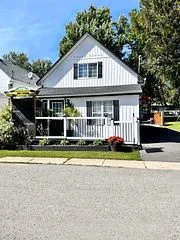 446 CAMBRIDGE Road W, Fort Erie, ON L0S 1B0