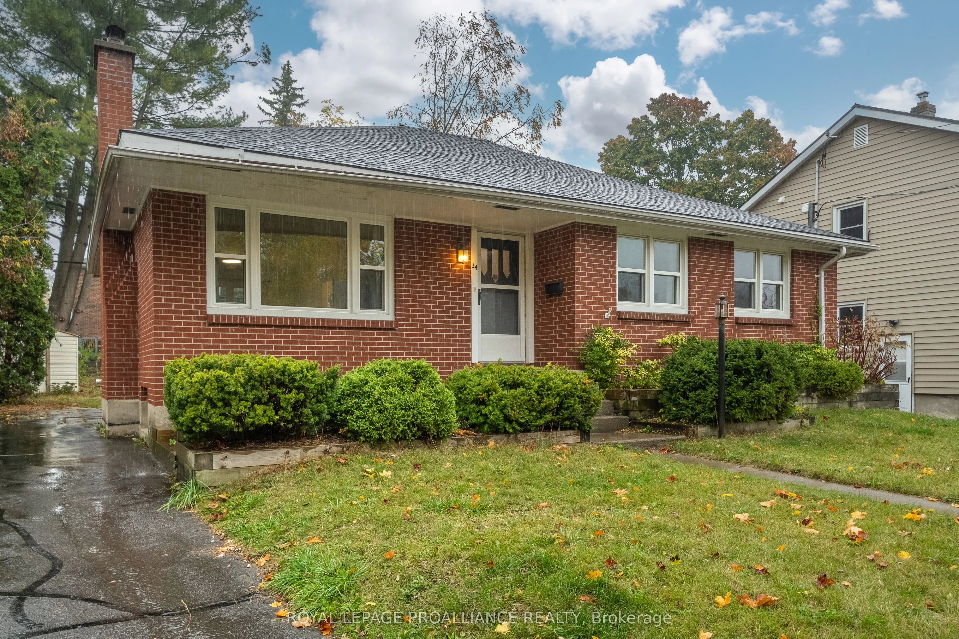 34 Hastings Drive, Belleville, On K8n 1j3