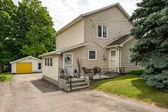6 Low Street, Prince Edward County, On K0k 2t0