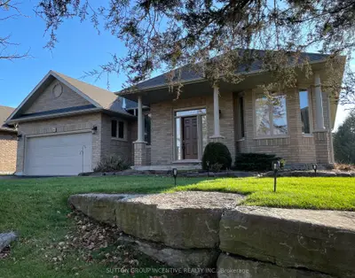 15 Marina Drive, Kawartha Lakes, On K0a 1a0