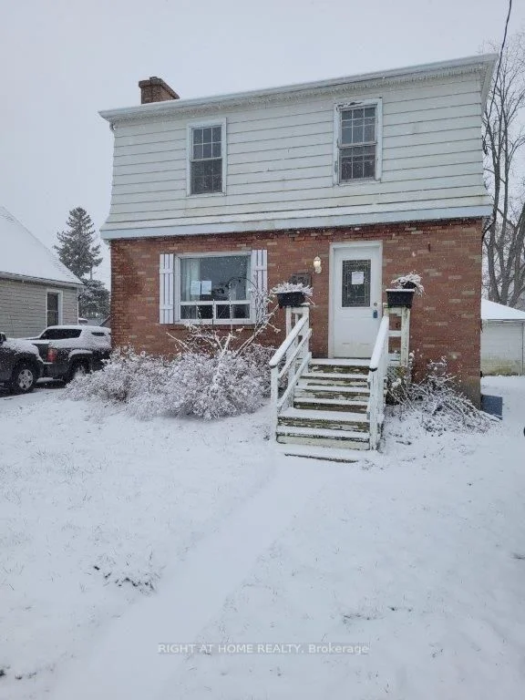 571 Wellington Street, Sarnia, On N7t 1j1