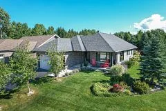 61 Iron Wood Drive E, Meaford, On N4l 0a6
