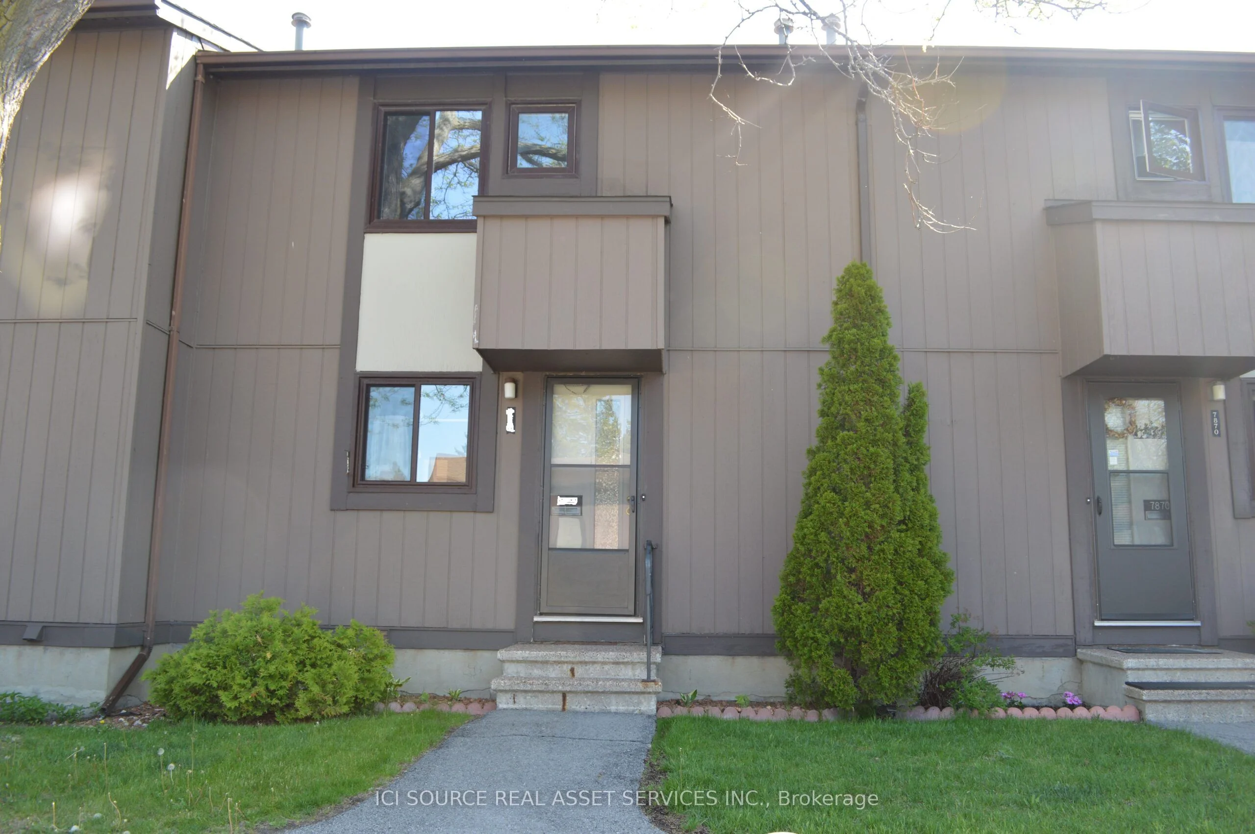 7872 Jeanne D'Arc Boulevard, Orleans - Convent Glen and Area, ON K1C 2E9