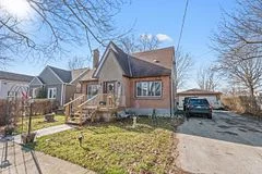 245 Mcalpine Avenue S, Welland, On L3b 1t8