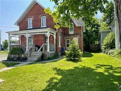 5 Sussex Street N Unit 2, Kawartha Lakes, ON K9V 4H2