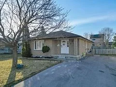 7 Crestwood Avenue, Kawartha Lakes, On K9v 6a7