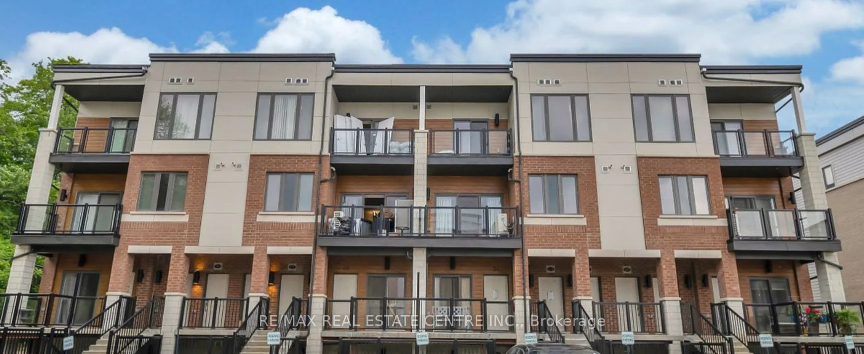 25 Isherwood Avenue 84, Cambridge, On N1r 0e2