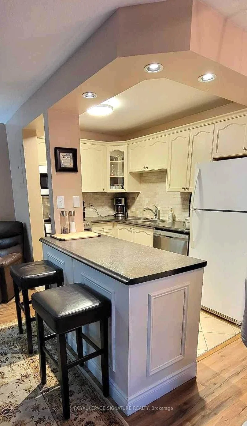 648 Grey Street 202, Brantford, On N3s 4y3